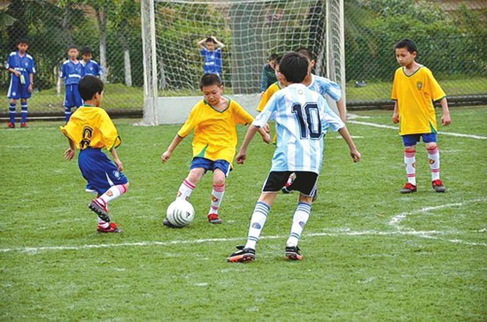 15，欧塞尔重启青训合作项目，与多所足球学校签约  